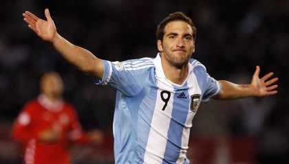 开云体育下载官网-球员纪律规范：近期高调事件盘点，球员kj